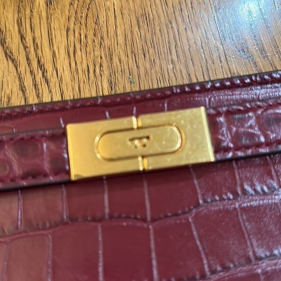 Tory Burch Lee Radziwill Clutch - Picture 3 of 13